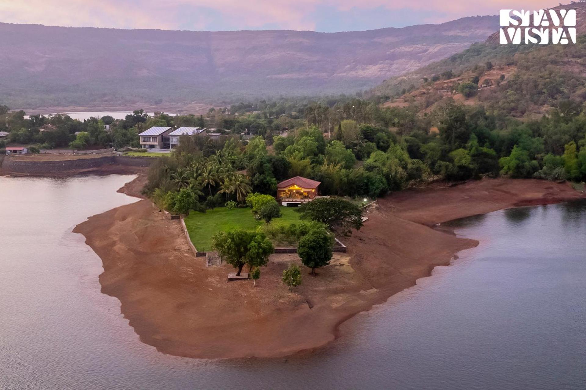 Stayvista At Three Shores With Lake View & Alfresco Dining Khamshet Luaran gambar